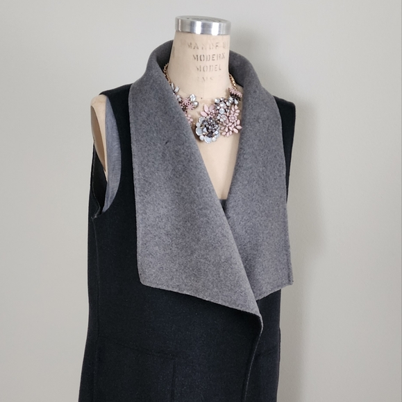 Calvin Klein Reversible wool vest - Picture 4 of 12